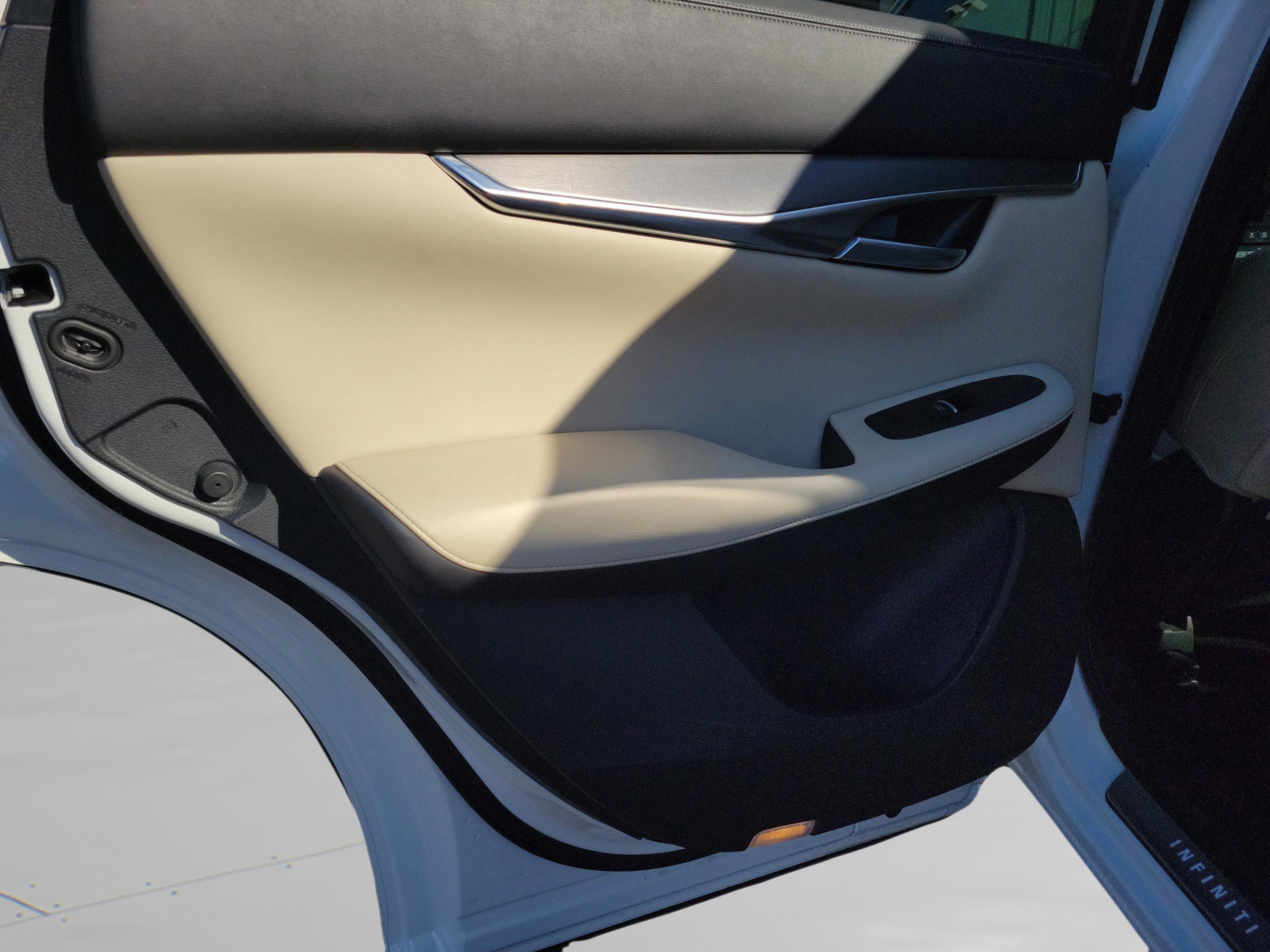 Used 2022 INFINITI QX50 Luxe image 32