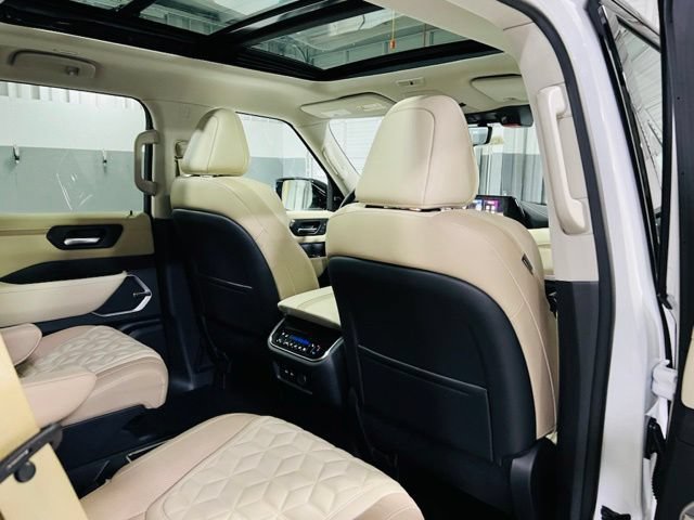 New 2026 Nissan Armada Platinum AWD/4WD image 32