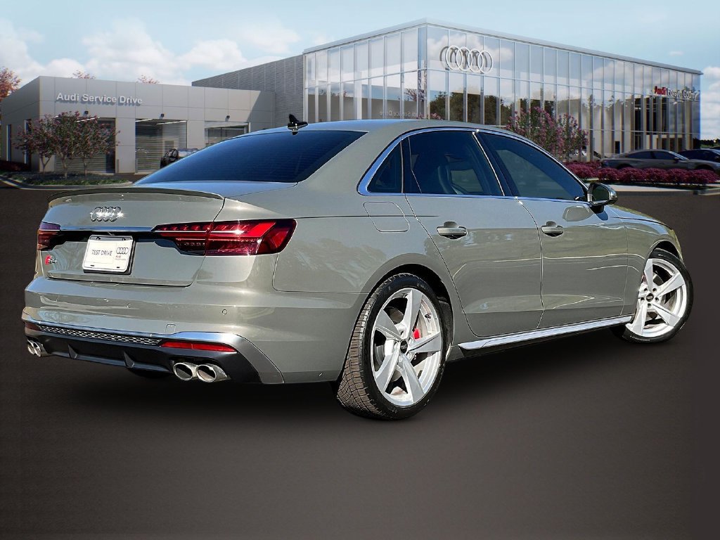 Used 2023 Audi S4 Premium Plus w/ Premium Plus Package AWD/4WD image 7