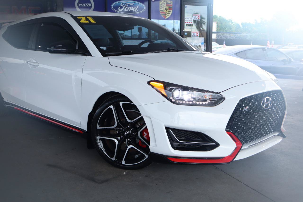 Used 2021 Hyundai Veloster N FWD image 2