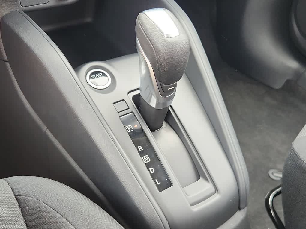 New 2025 Nissan Kicks Play S image 12