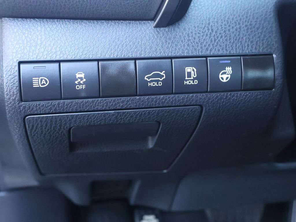 Used 2024 Toyota Camry SE FWD image 17