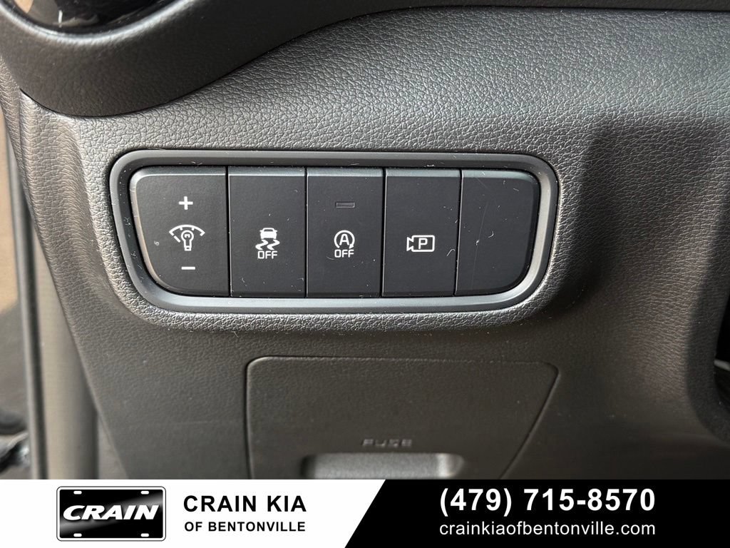 Certified 2024 Kia Soul GT-Line FWD image 12