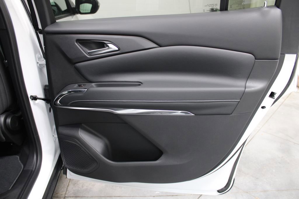 New 2026 Chevrolet Traverse LT image 29