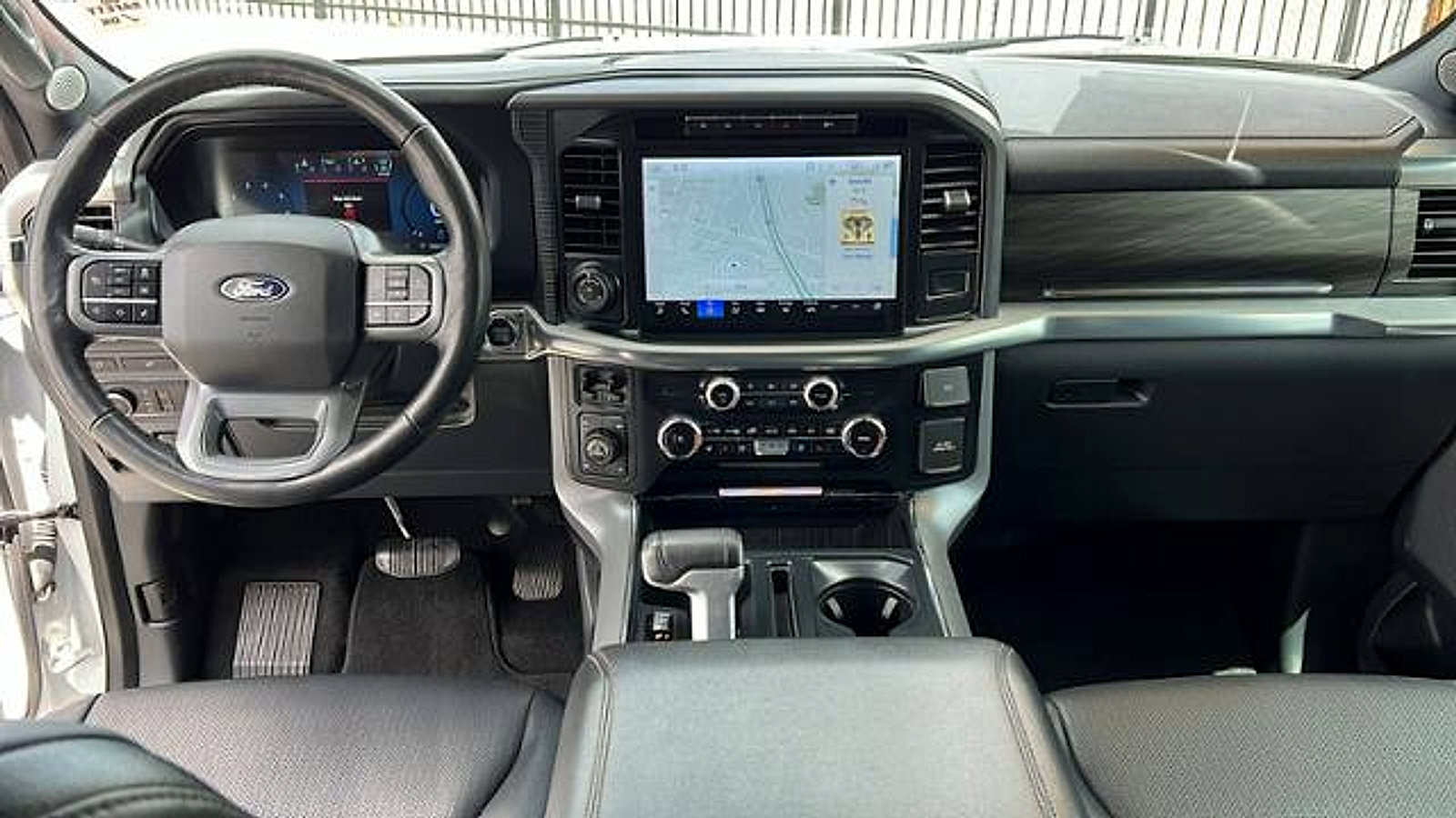 Used 2024 Ford F150 Lariat w/ Equipment Group 502A High image 19