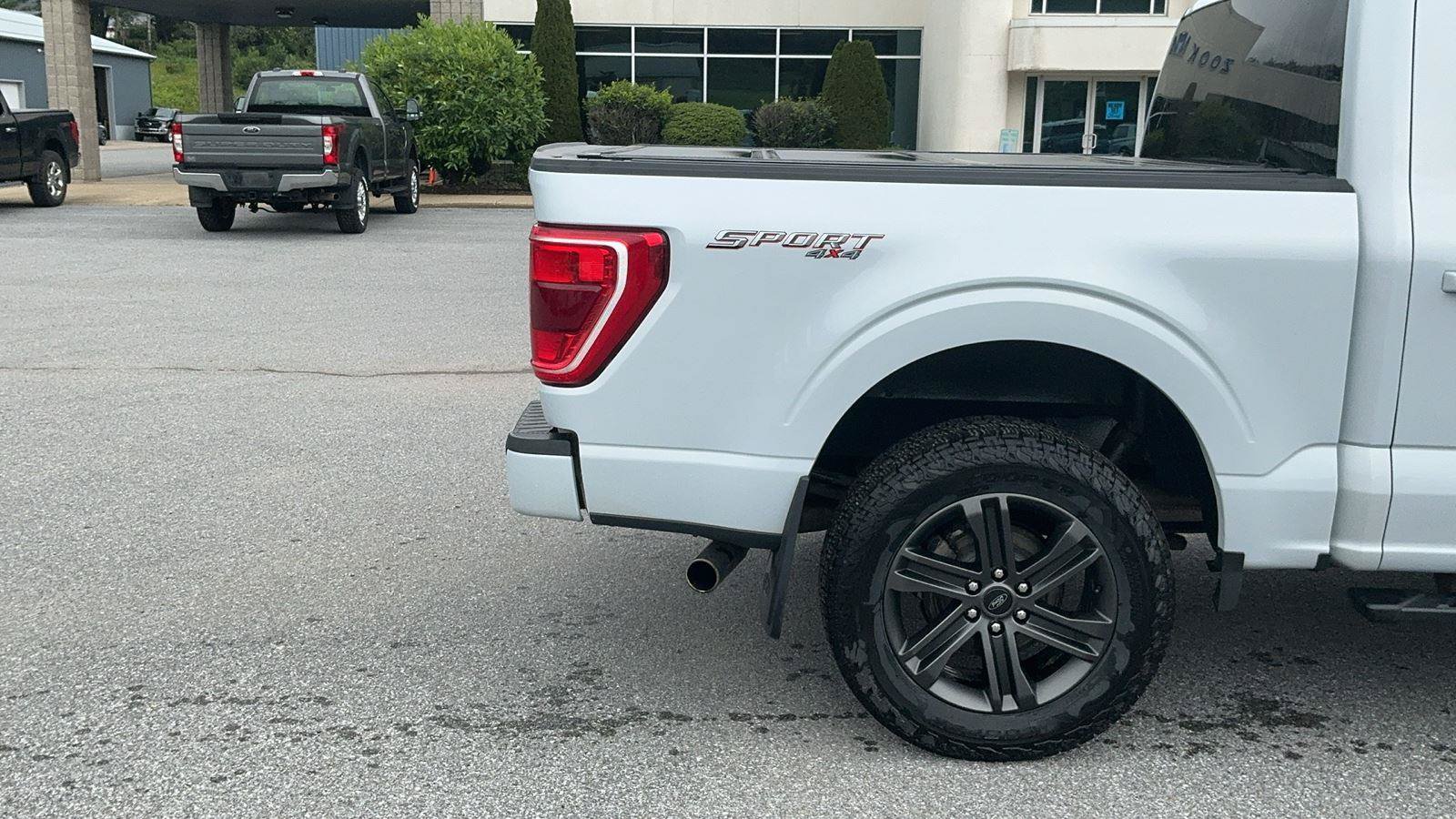 Certified 2022 Ford F150 XLT w/ Equipment Group 302A High AWD/4WD image 5