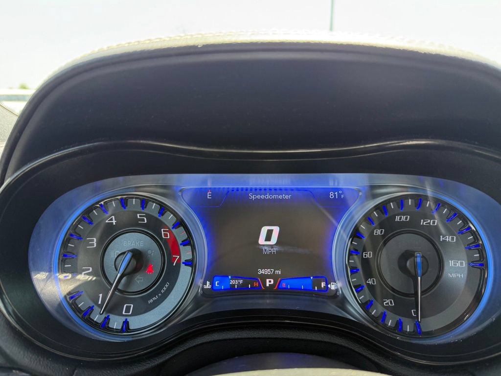 Used 2023 Chrysler 300 C RWD image 14
