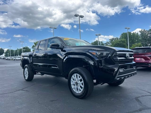 Used 2024 Toyota Tacoma SR5 AWD/4WD image 4