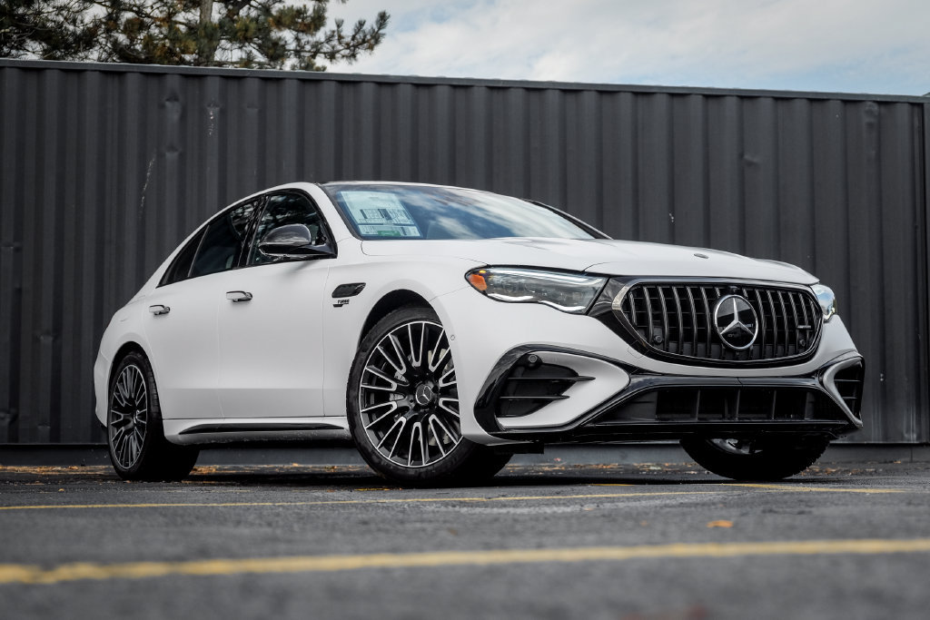 New 2027 Mercedes-Benz E 53 AMG e 4MATIC Sedan image 1
