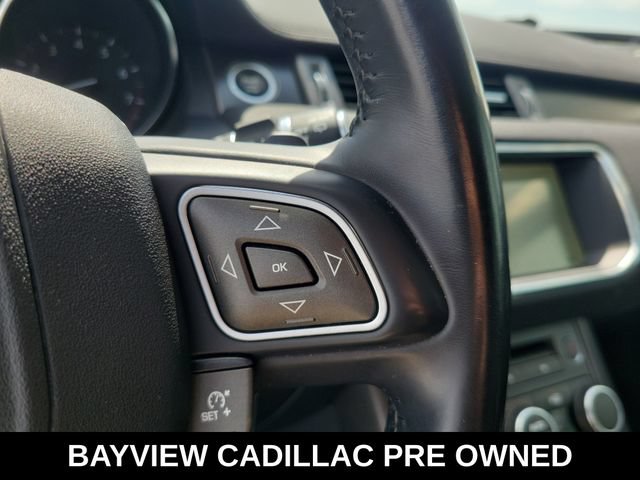 Used 2019 Land Rover Range Rover Evoque AWD/4WD image 31