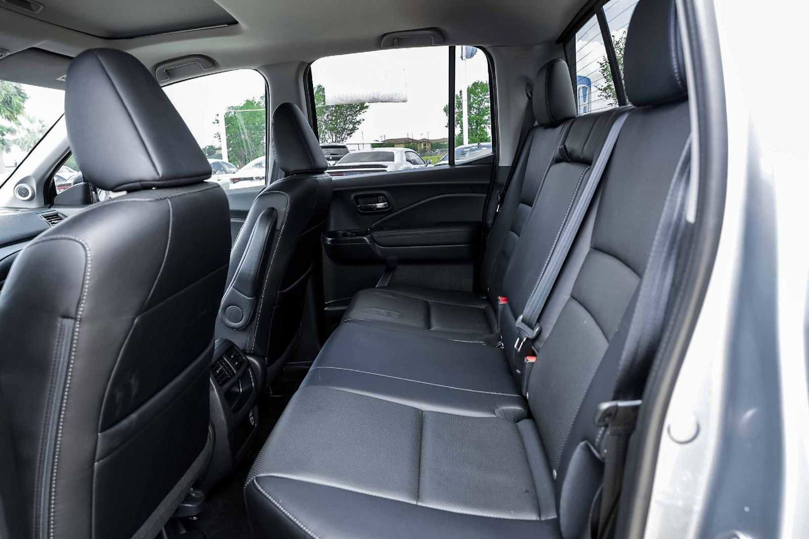 Used 2019 Honda Ridgeline RTL-T image 12