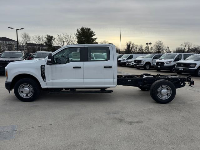 Used 2024 Ford F350 XL image 6