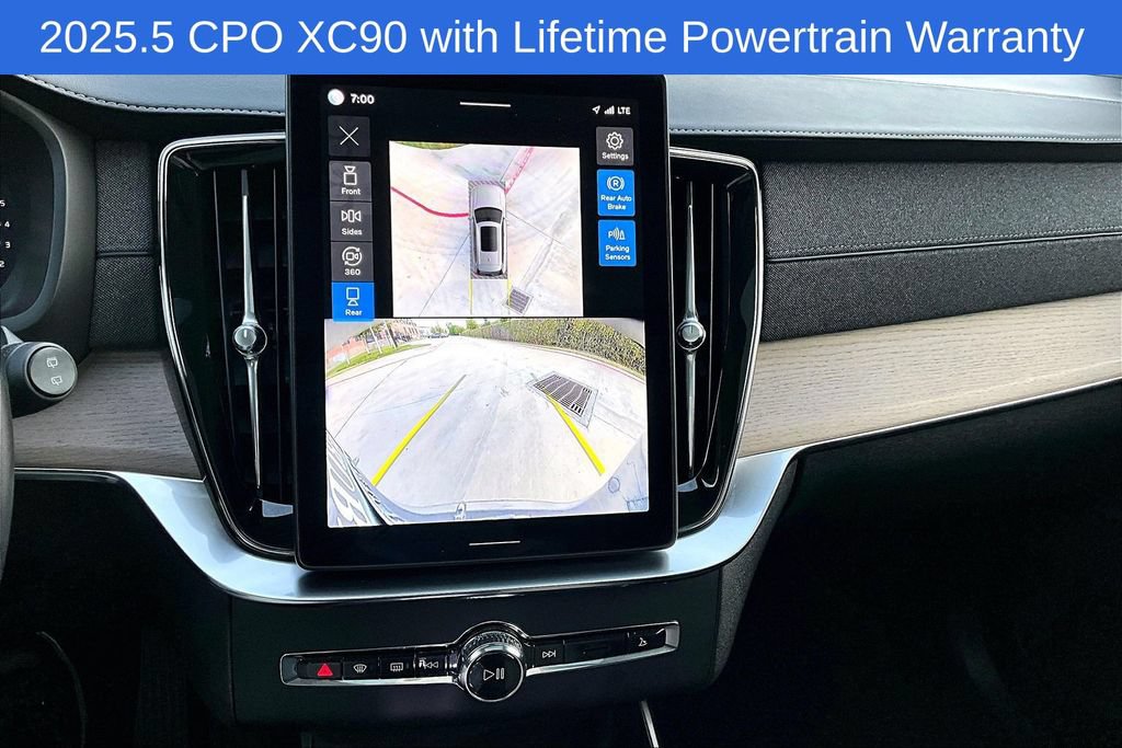 Certified 2025 Volvo XC90 B6 Plus AWD/4WD image 29