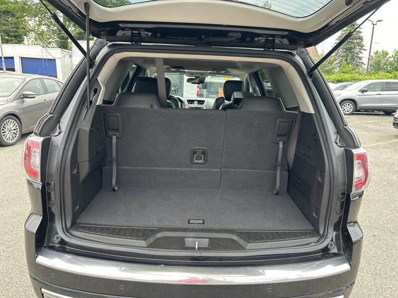 Used 2015 GMC Acadia Denali AWD/4WD image 9