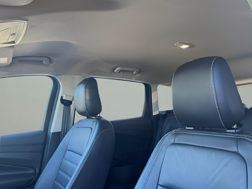 Used 2018 Ford Escape SEL FWD image 16