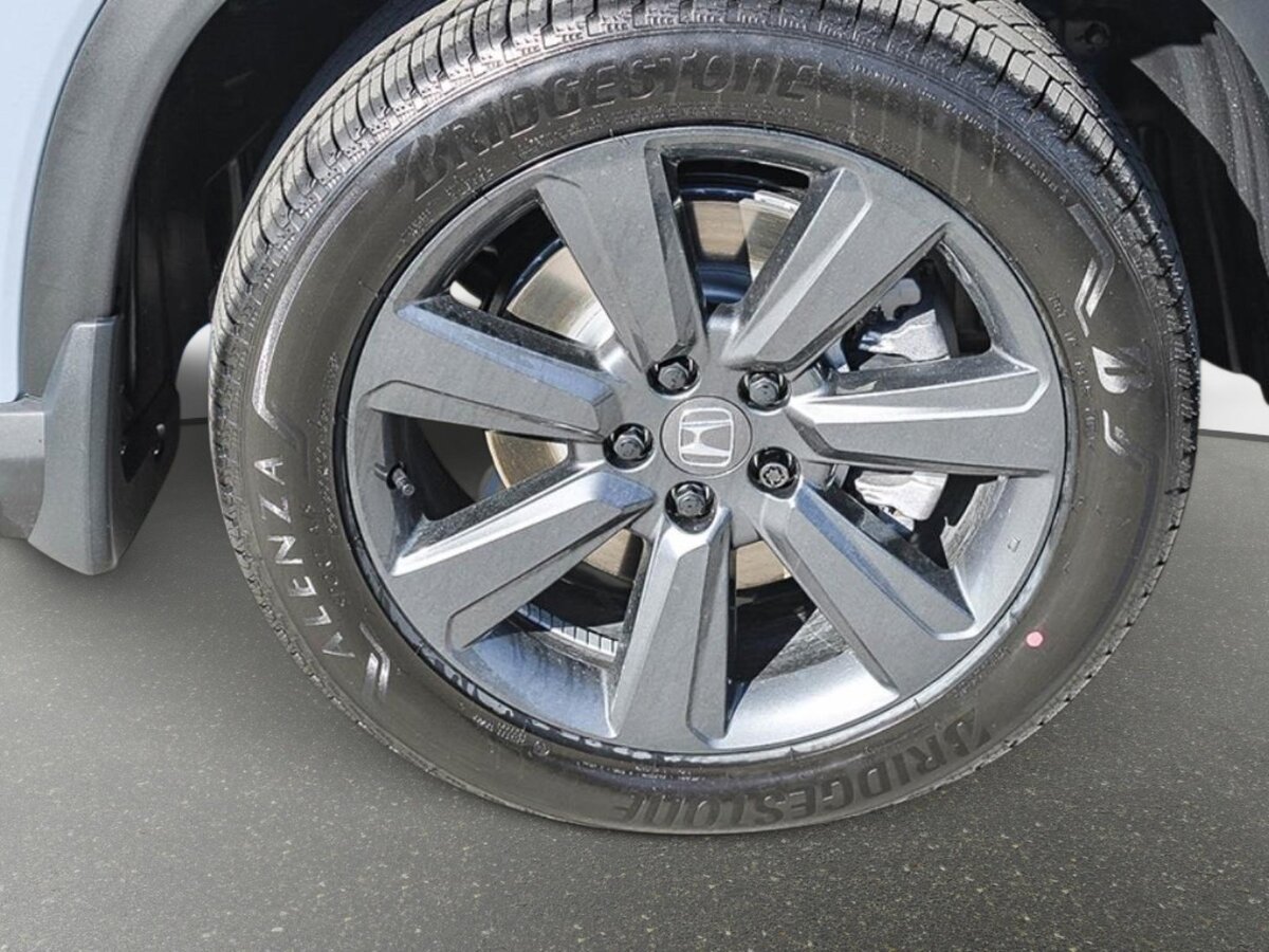 New 2026 Honda Pilot Sport image 7
