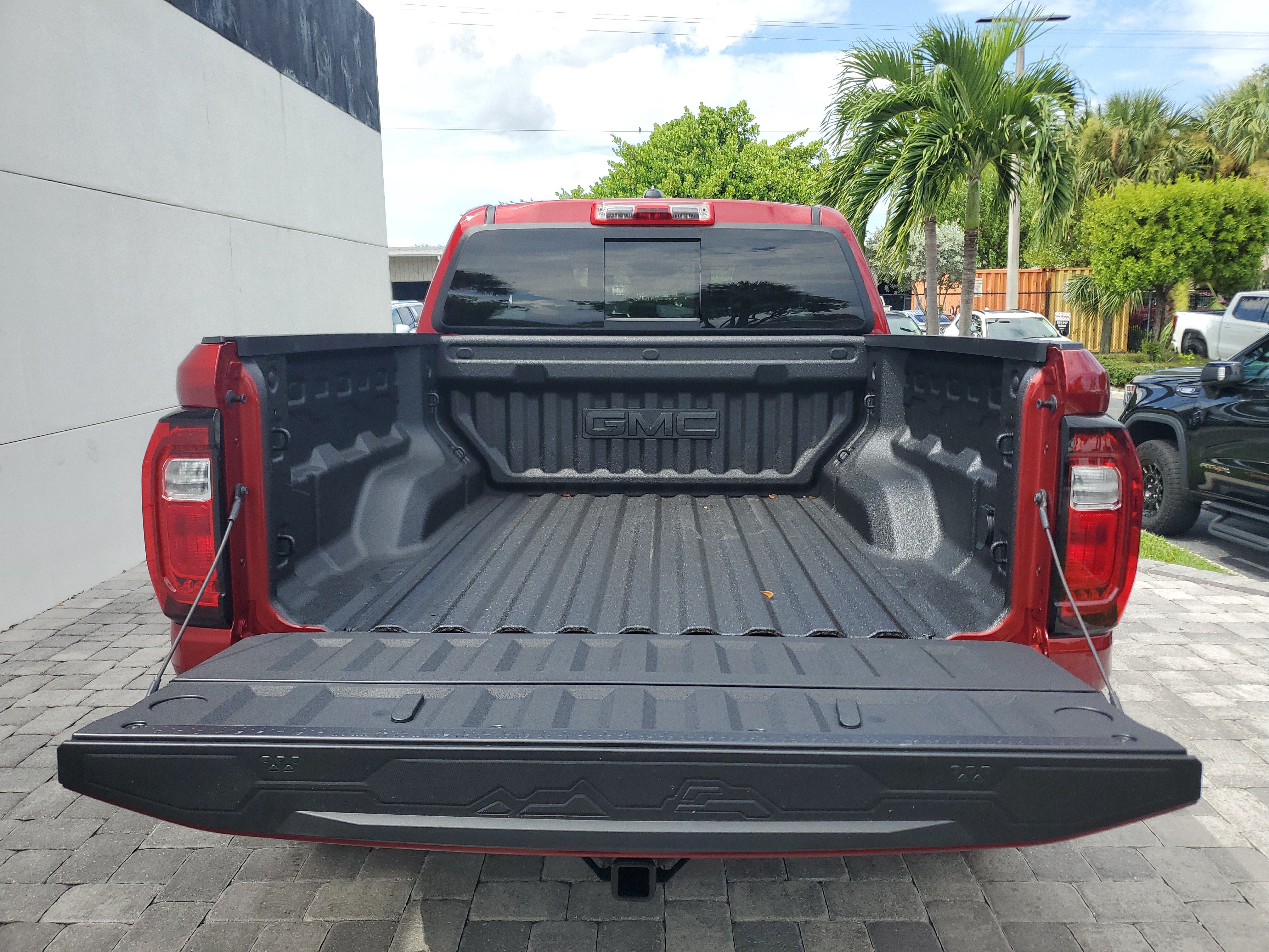 New 2026 GMC Canyon Elevation w/ Convenience Package RWD image 11