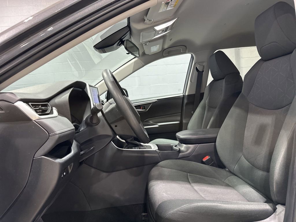 Used 2024 Toyota RAV4 XLE image 12