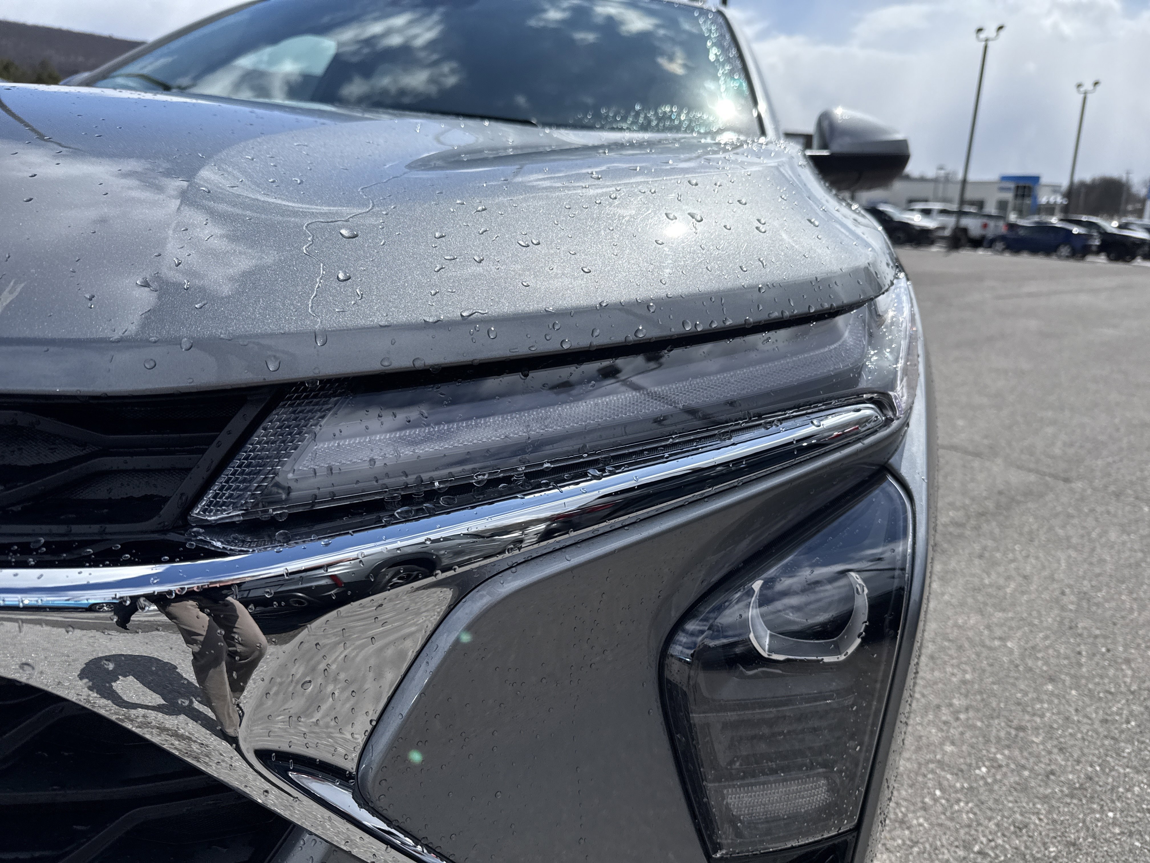 Used 2024 Chevrolet Trax RS w/ Driver Confidence Package image 9