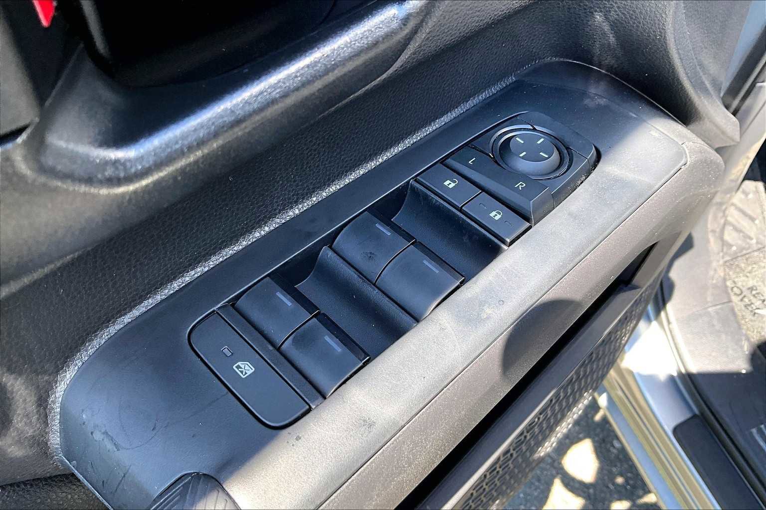 New 2025 Toyota Tacoma SR5 image 19