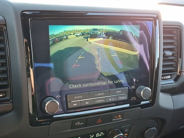 Used 2023 Nissan Frontier PRO-4X w/ Technology Package image 22