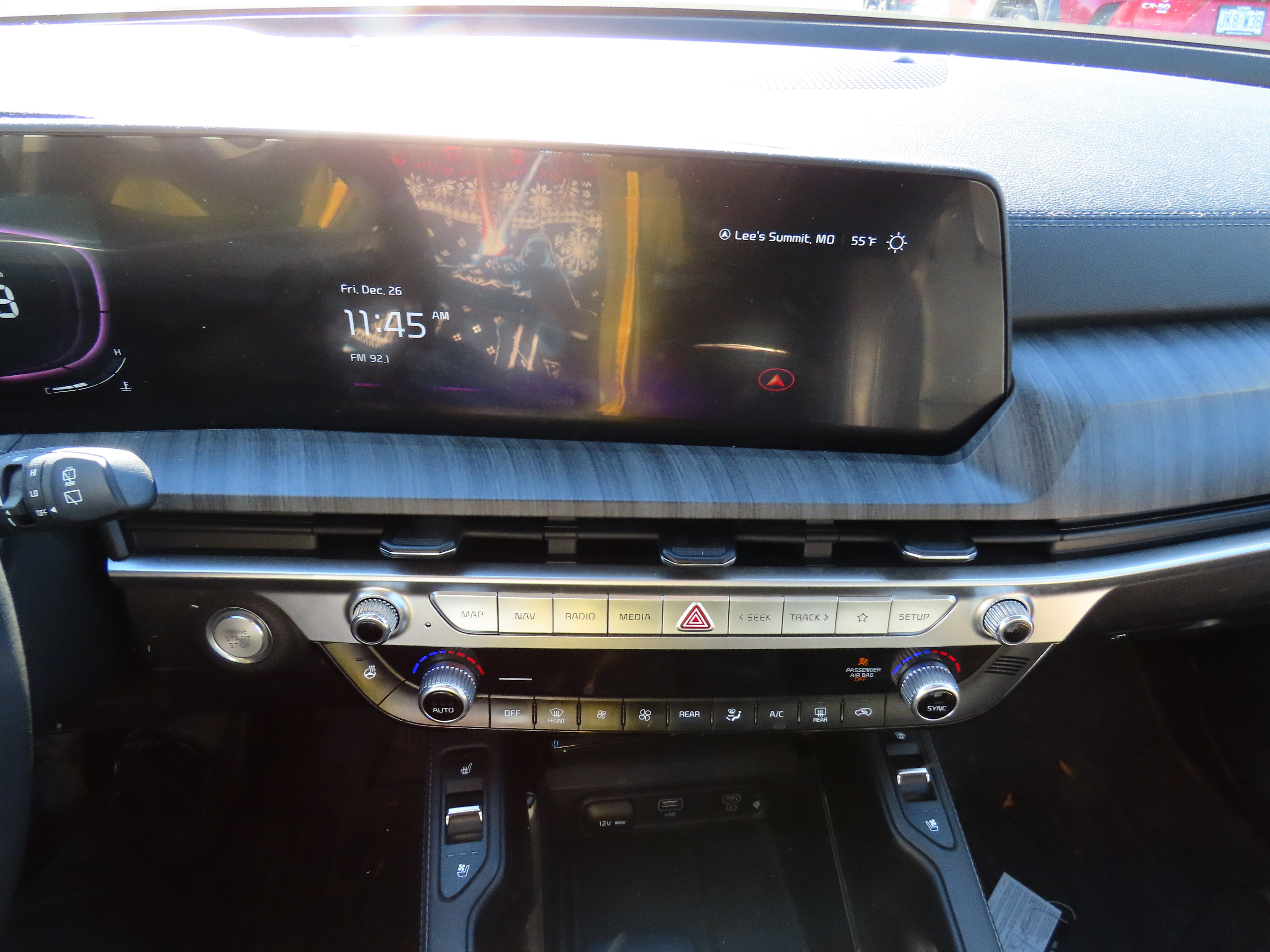 Used 2023 Kia Telluride EX w/ EX Captain's Chair Package image 22