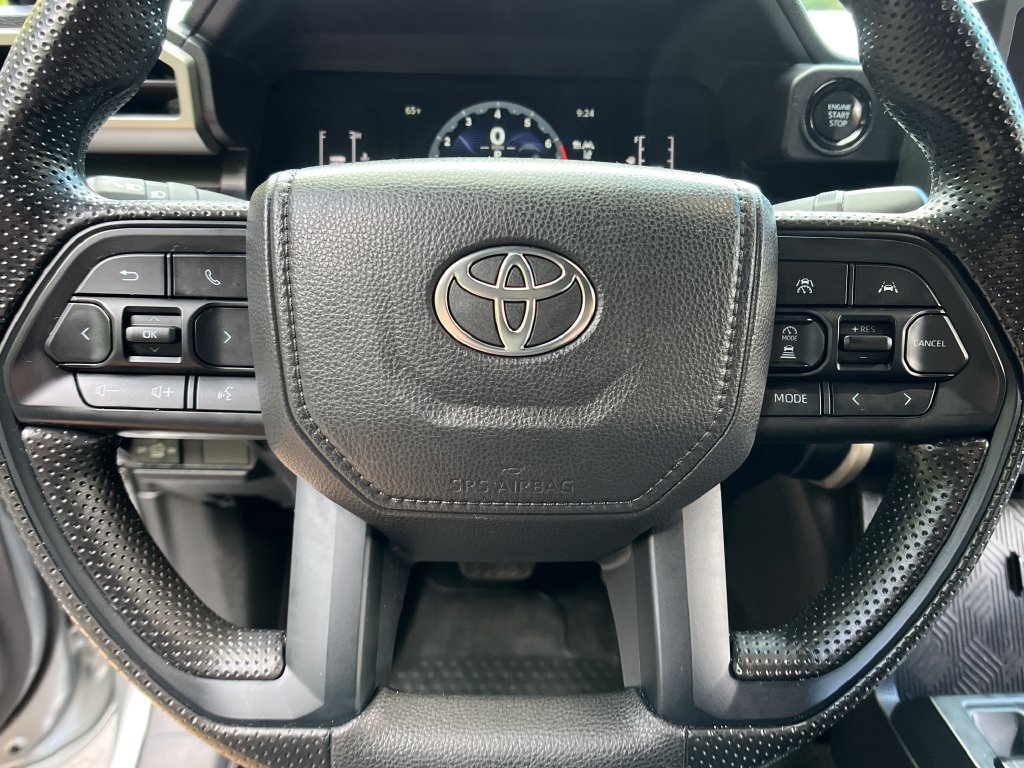 Certified 2024 Toyota Tacoma SR5 AWD/4WD image 14
