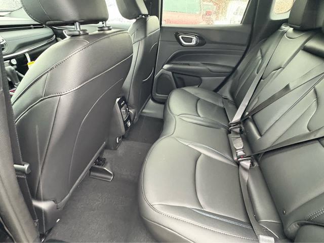 New 2026 Jeep Compass Limited AWD/4WD image 9