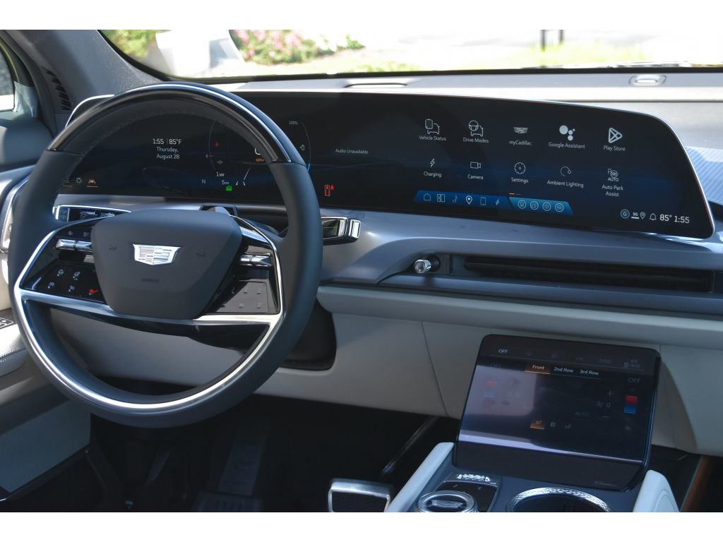 New 2026 Cadillac Vistiq Sport image 20