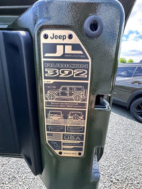 Used 2023 Jeep Wrangler Unlimited Rubicon 392 w/ Xtreme Recon 35" Tire Package AWD/4WD image 26