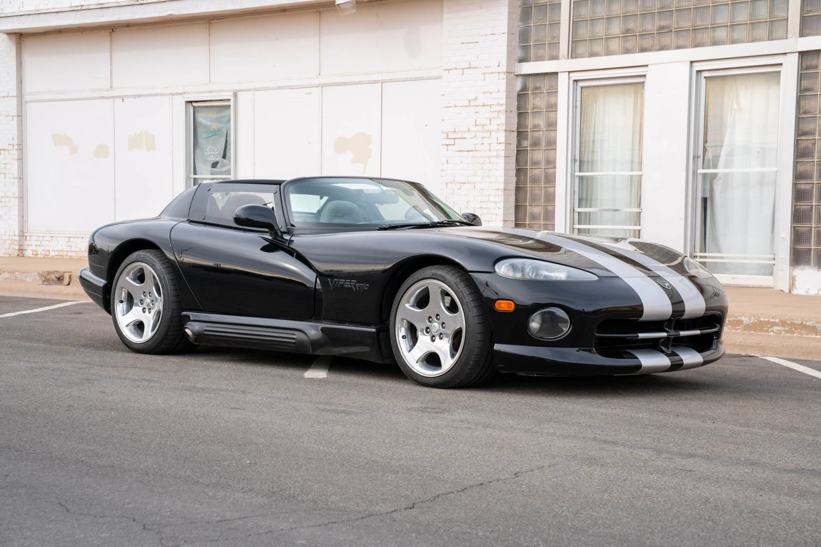 Used 1994 Dodge Viper RT/10 RWD image 24