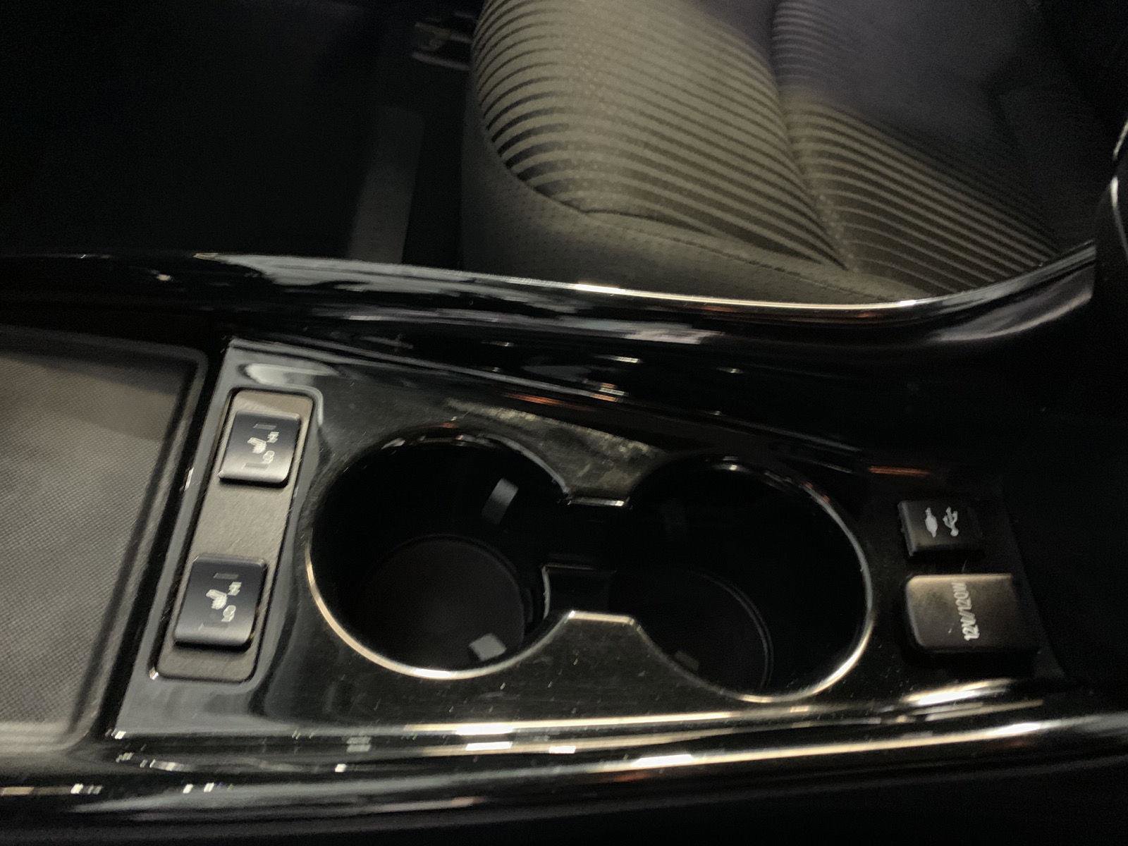 Used 2020 Toyota Prius Prime LE image 17