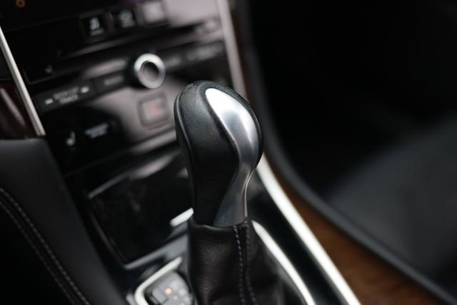 Used 2015 INFINITI Q50 w/ Technology Package image 44