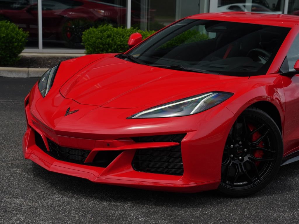 Used 2024 Chevrolet Corvette Z06 w/ Stealth Interior Trim Package RWD image 2