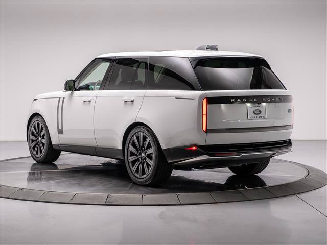 Used 2023 Land Rover Range Rover SE AWD/4WD image 3