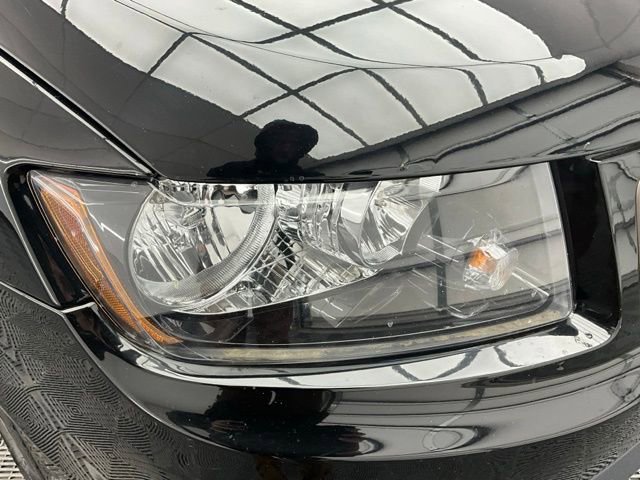 Used 2016 Jeep Compass 75th Anniversary w/ Power Value Group image 12