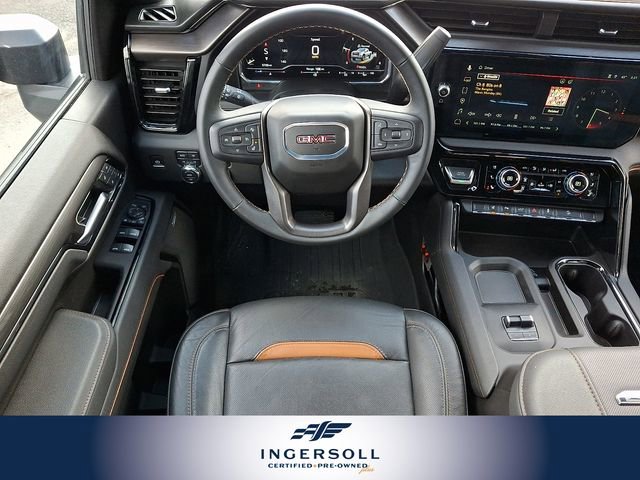 Used 2025 GMC Sierra 2500 AT4 w/ AT4 Preferred Package image 3