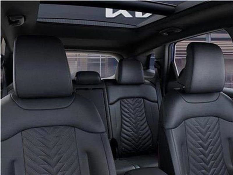 New 2026 Kia Sportage X-Line w/ X-Line Technology Package image 81