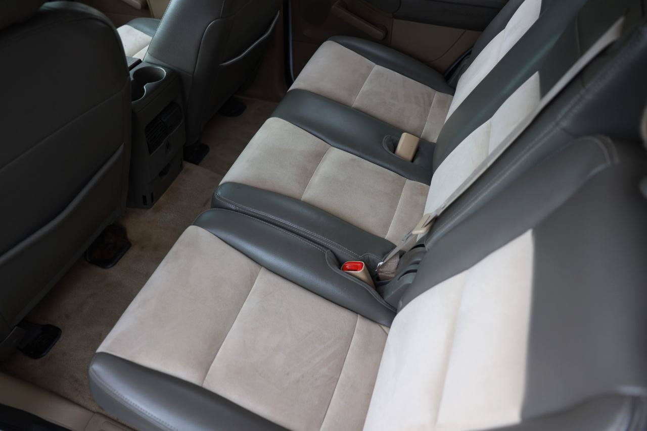 Used 2007 Ford Explorer Eddie Bauer RWD image 10