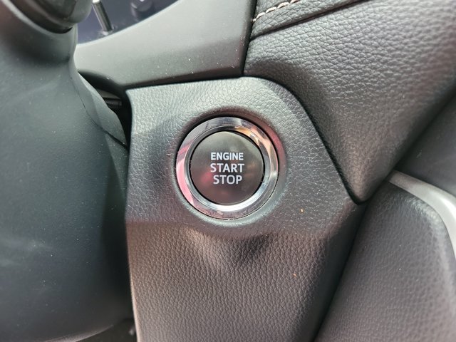 Used 2024 Toyota RAV4 XLE AWD/4WD image 12