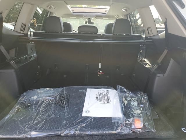 New 2026 Volkswagen Atlas SE image 8