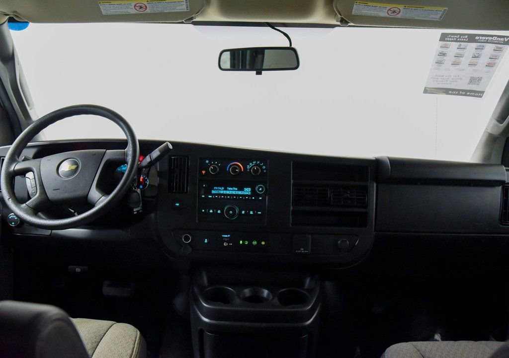 Used 2023 Chevrolet Express 3500 LS image 23