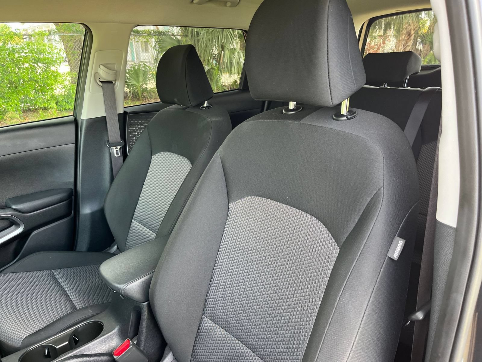 Used 2025 Kia Soul LX w/ LX Technology Package FWD image 33
