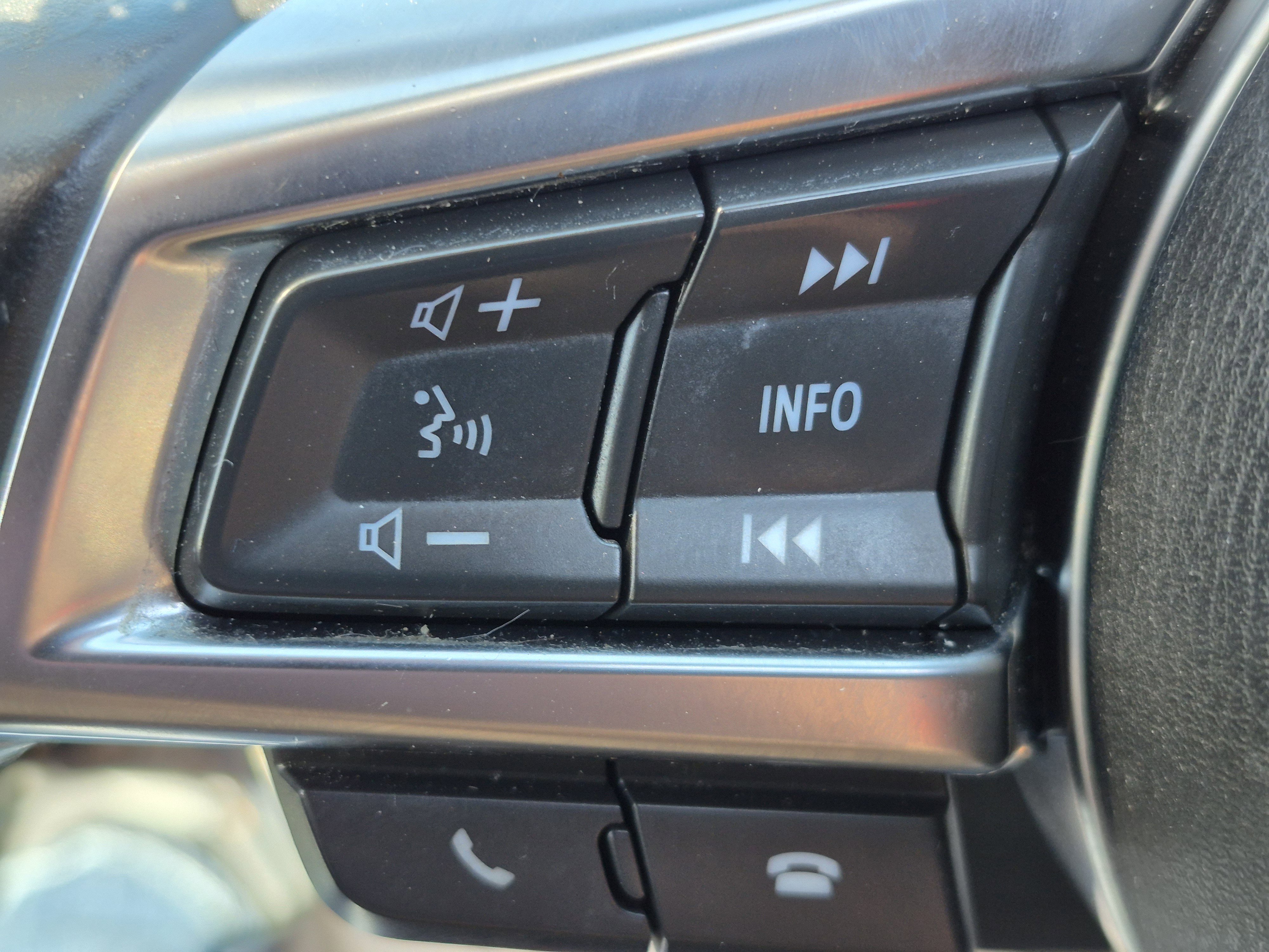 Used 2019 MAZDA MX-5 Miata RF Grand Touring image 19