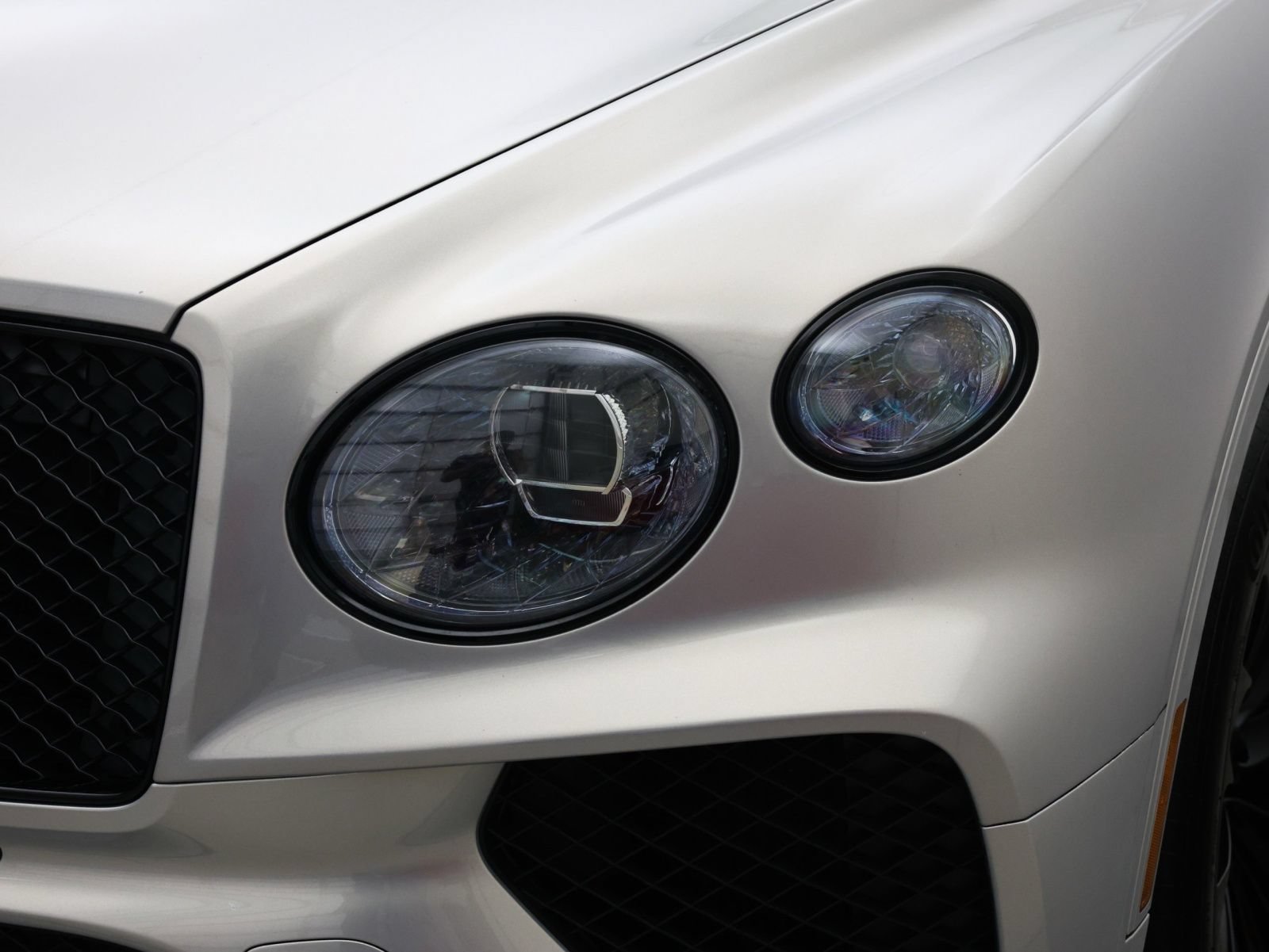 Used 2021 Bentley Bentayga Speed AWD/4WD image 15