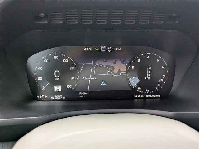 Used 2020 Volvo XC90 T6 Momentum w/ Protection Package Premier AWD/4WD image 11