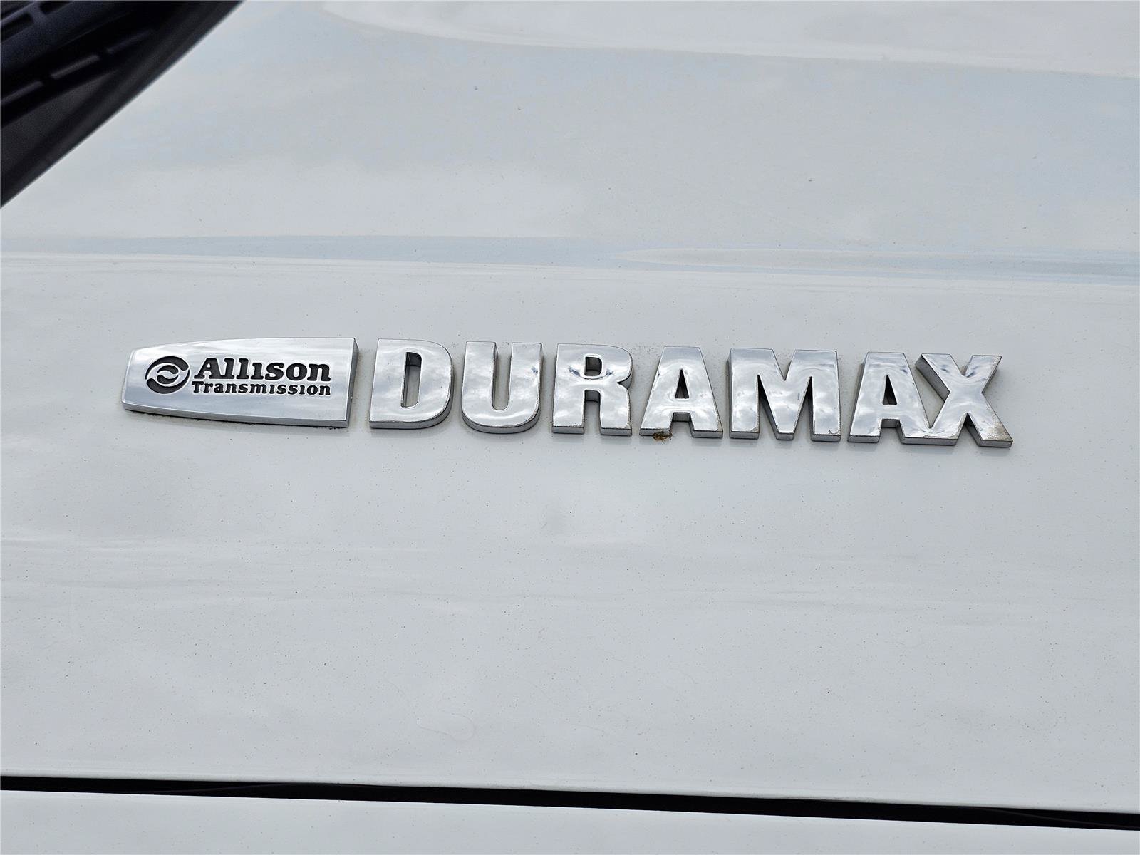 Used 2019 Chevrolet Silverado 2500 LTZ w/ Duramax Plus Package AWD/4WD image 7