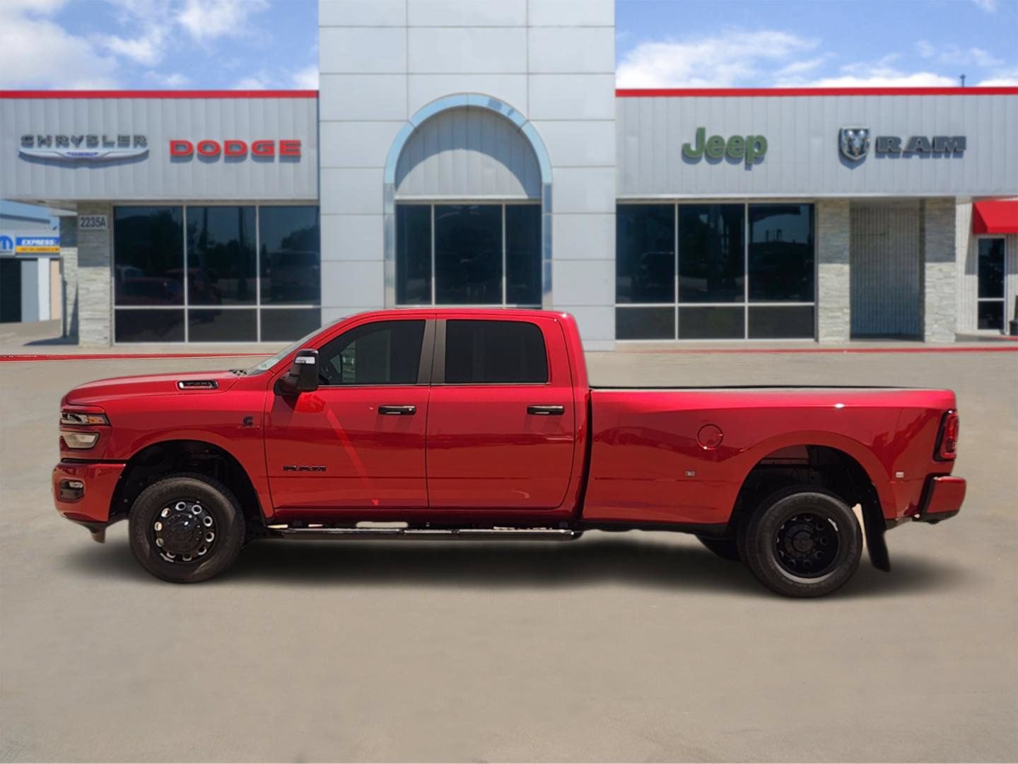 New 2026 RAM 3500 Lone Star AWD/4WD image 3
