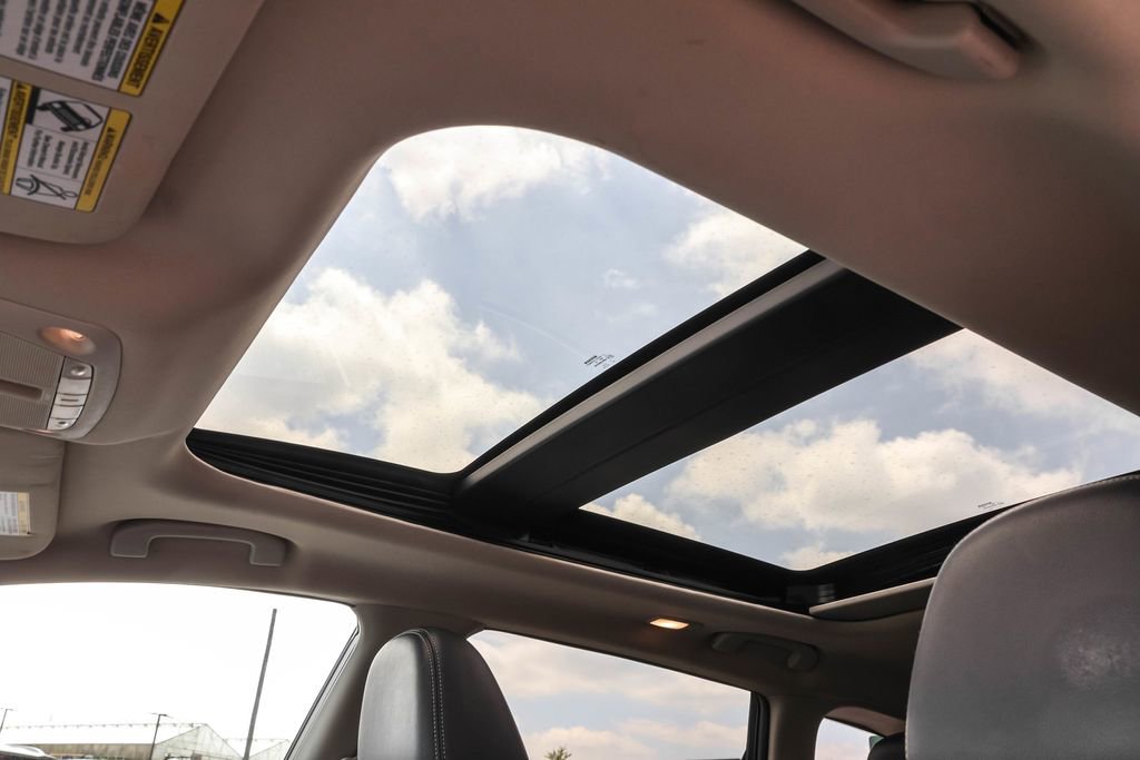 Used 2016 Nissan Murano Platinum w/ Platinum Technology Package AWD/4WD image 9