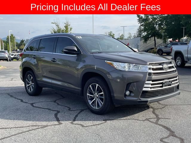 Used 2017 Toyota Highlander XLE FWD image 7